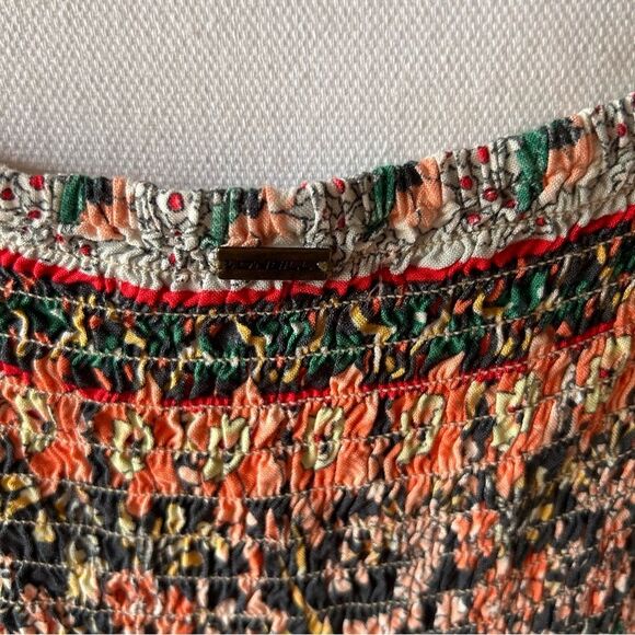 O’Neill Isabela Floral Top Women’s Large Peasant Boho Blouse Smocked - Picture 6 of 6